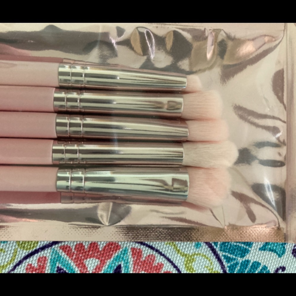 MOTD Brush Set